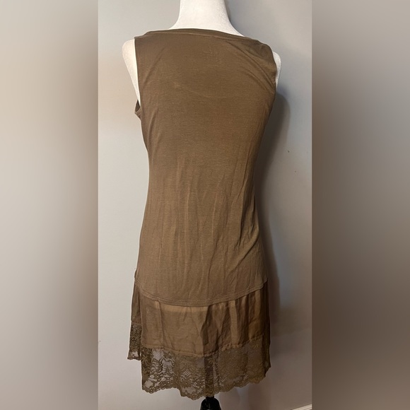 LOGO by Lori Goldstein Bronze Colored Tank Top Tunic w/ Layered Lace at Hemline! - Picture 5 of 8